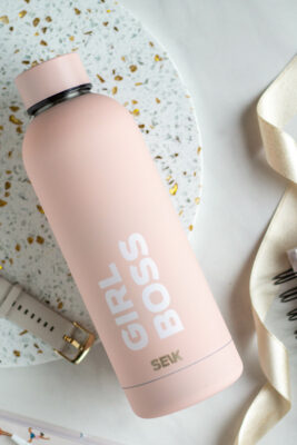 SEIK FĽAŠA NA VODU – Girl Boss 500ML