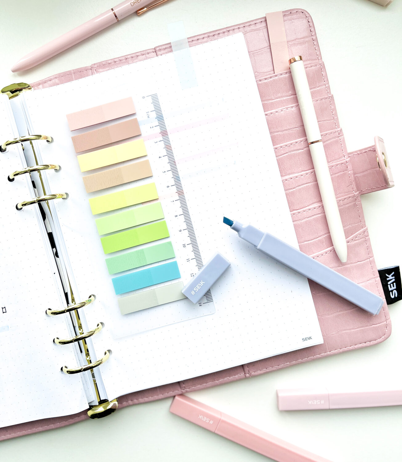 Dúhové samolepiace bločky s pravítkom