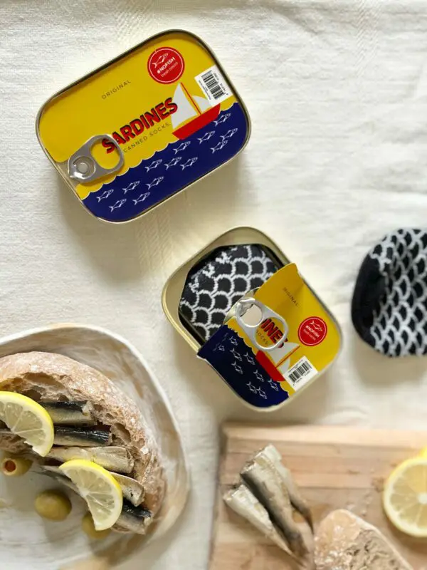 Španielske sardinky - Ponožky v konzerve (Unisex veľ.35-46)