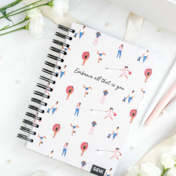 Bullet journal / zápisník s bodkami (pevný obal) - embrace you