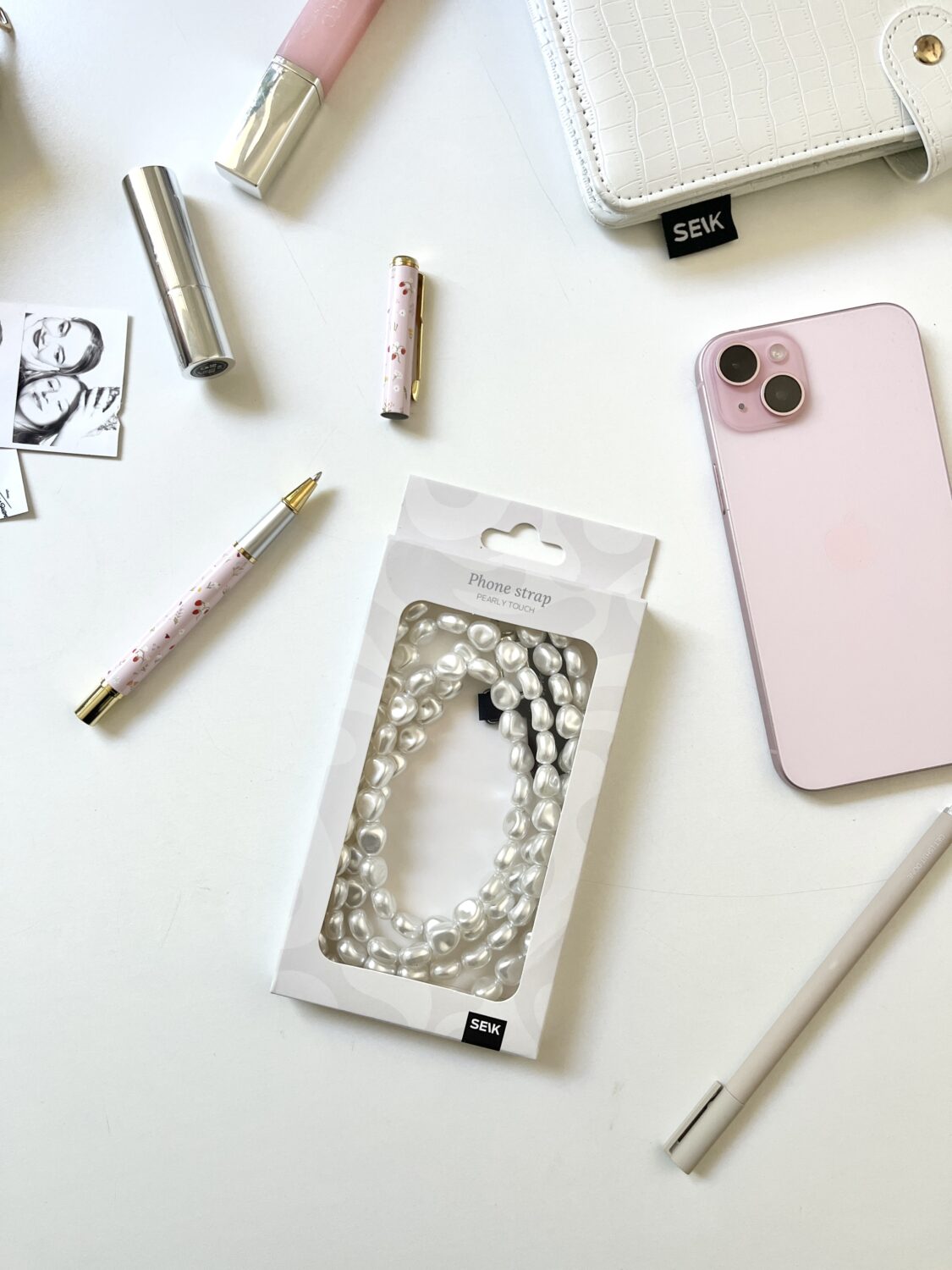 Univerzálna šnúrka na telefón - dotyk perál