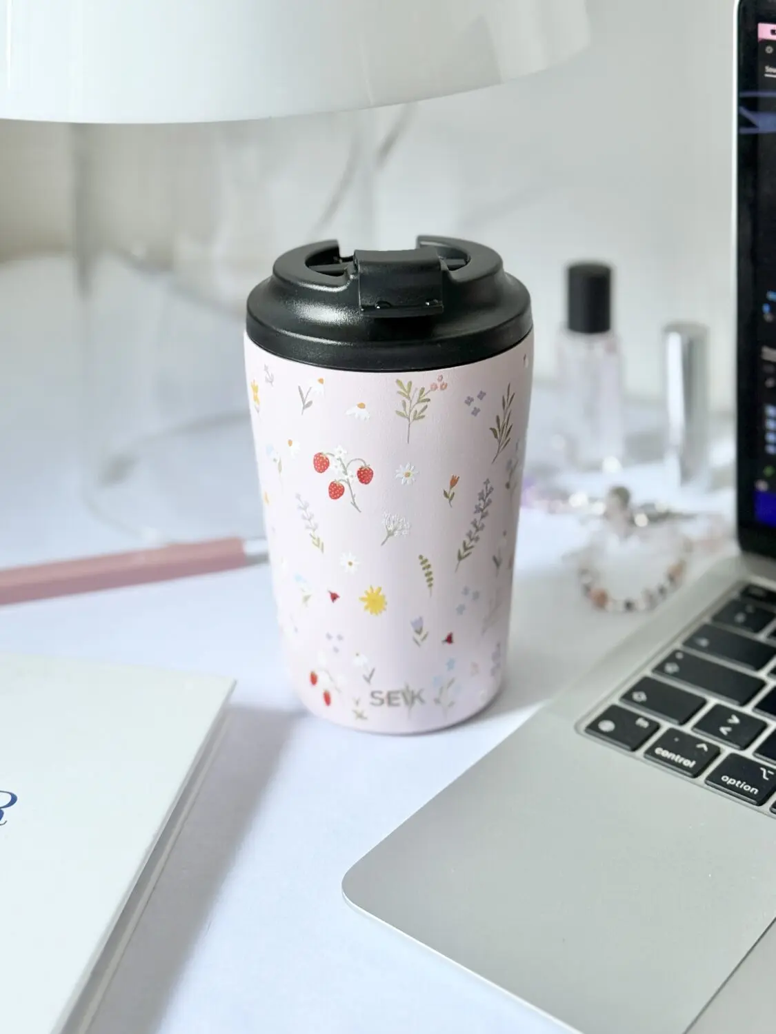 Termoska/hrnček na kávu - jahody (350ml)