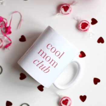 dizajnový hrnček - cool mom club