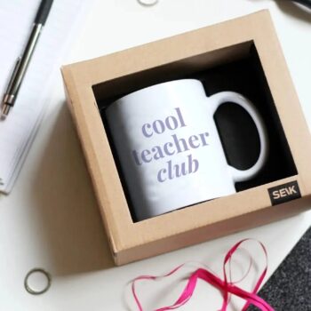 Dizajnový hrnček "cool teacher club"