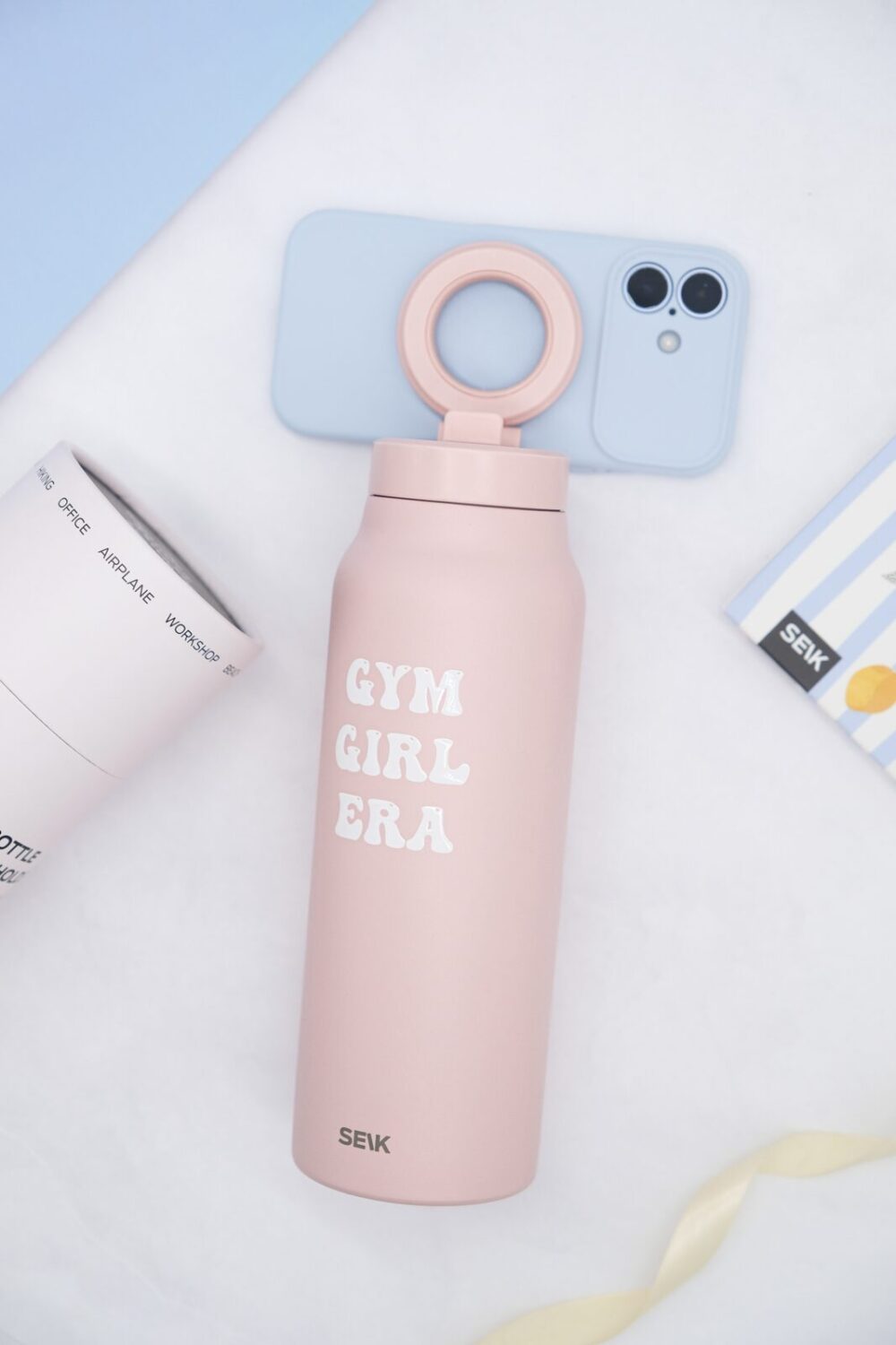Termofľaša na vodu 2 v 1 s magnetickým držiakom na telefón - gym girl era (700ml) – Obrázok 2