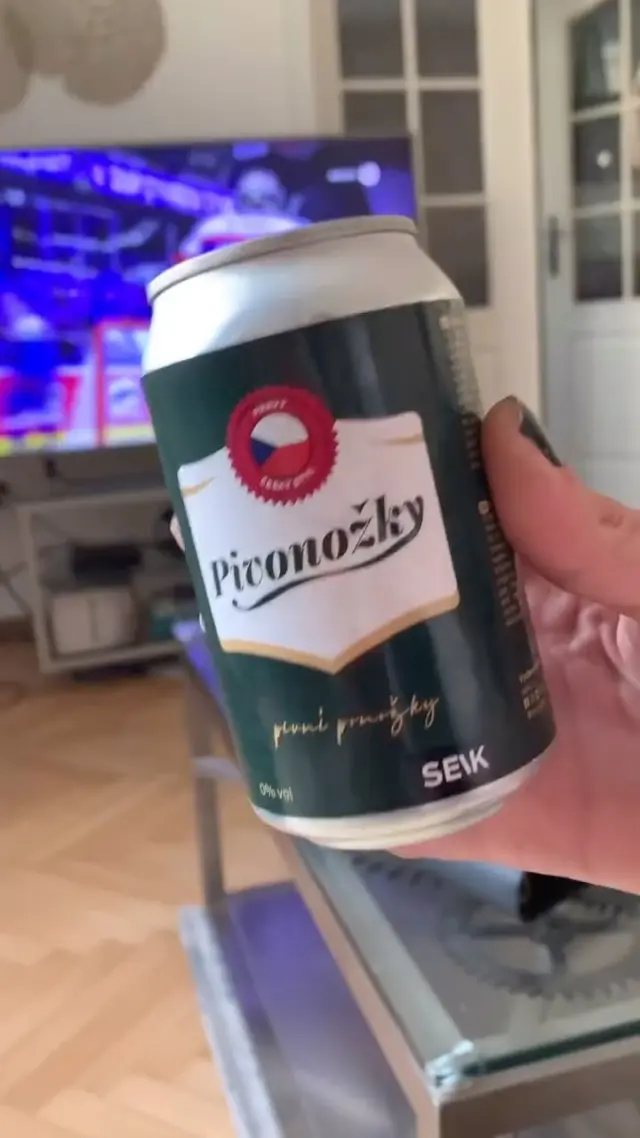 🏒🥅🇸🇰🙌 Pivonožky pre pravých hokejových fanúšikov, v ktorých sa fandí najlepšie!🍻

Myslíte, že sa Slovensko dostane do štvrťfinále? Napíšte nám do komentára.☺️

#hokej #majstrovstvasvetavhokeji #slovensko #mojseik #seik